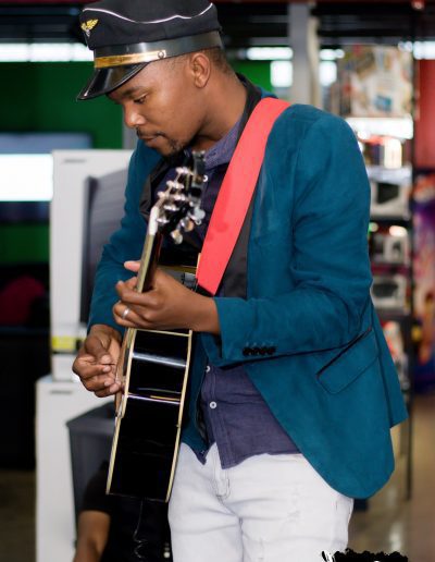 Zweli Solo 1